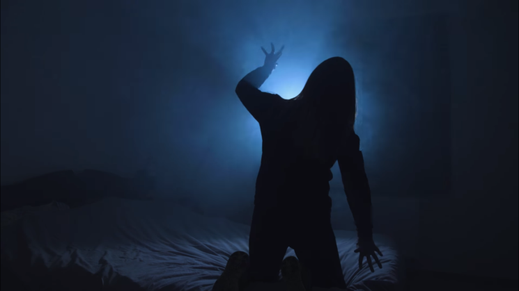 How to make five horror lighting setups with a single