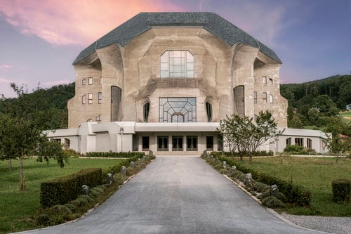 我如何在瑞士拍摄goetheanum,这是现代建筑的杰作